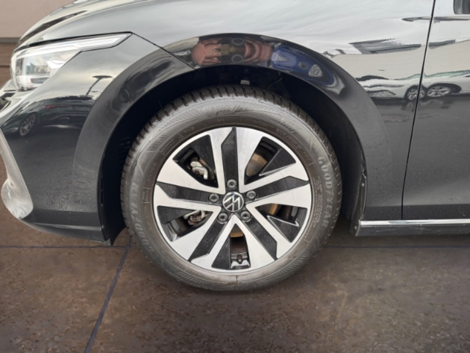 Volkswagen Golf Variant – Bild 7