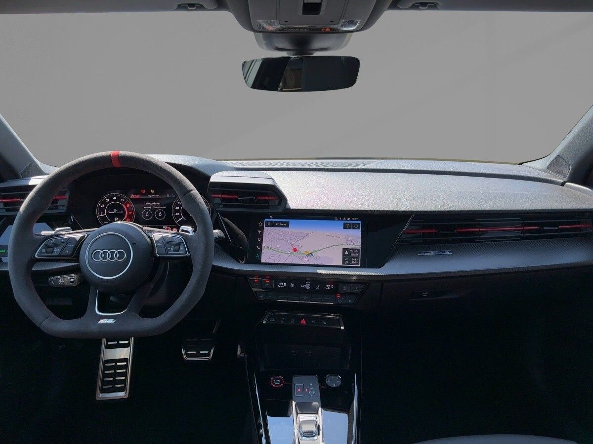 Image about Audi RS 3 Limousine TFSI quattro S tronic