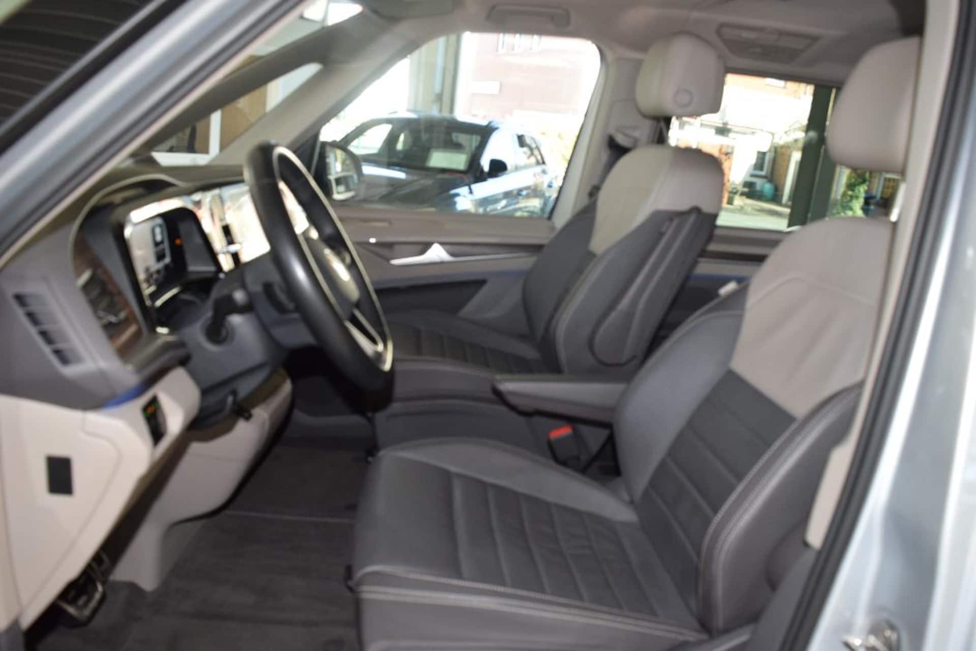 Volkswagen Multivan Langversion Style