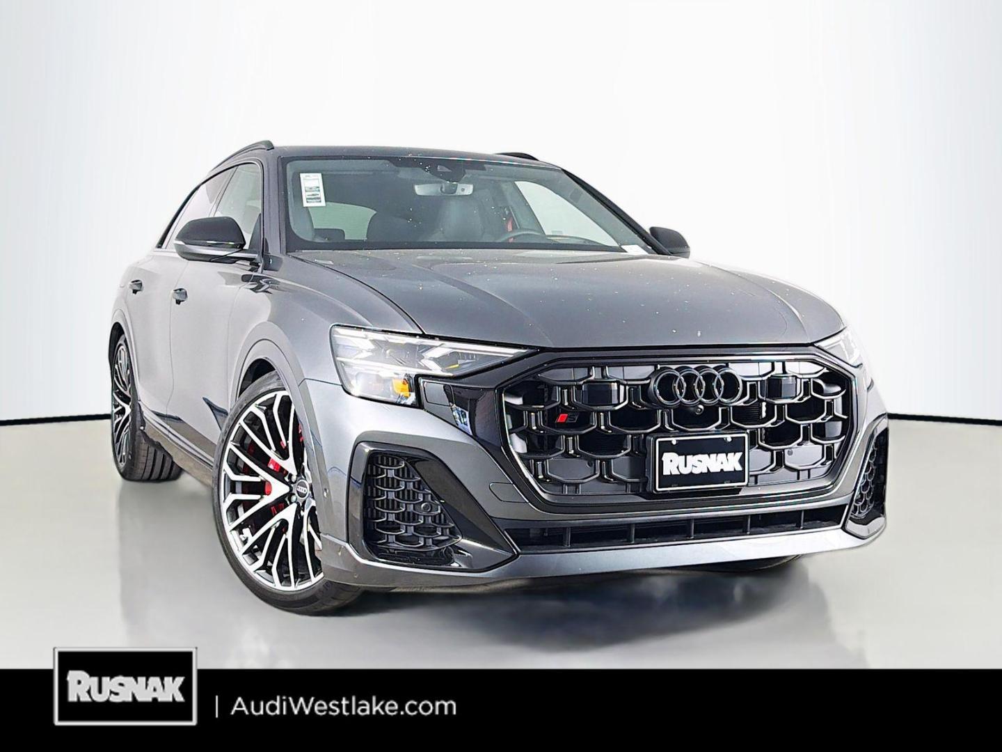 2026 Audi SQ8 Prestige quattro's photo