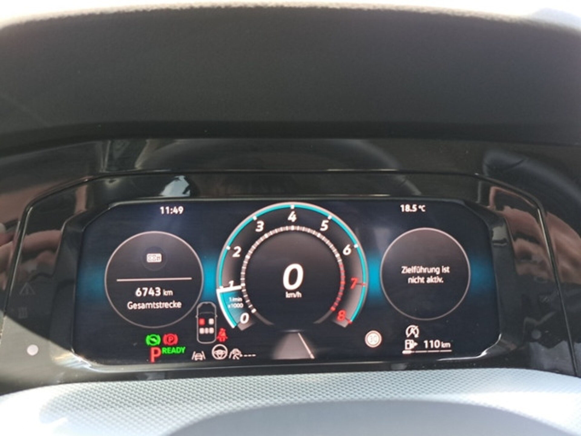 Volkswagen Golf Life
