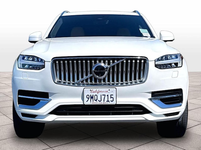 2025 Volvo XC90 Plug-In Hybrid