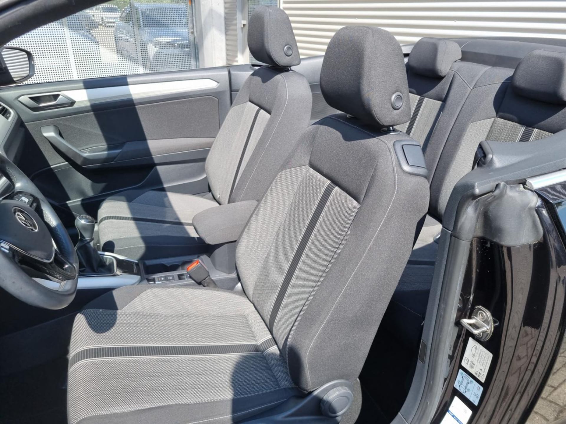 Volkswagen T-Roc Cabriolet Style