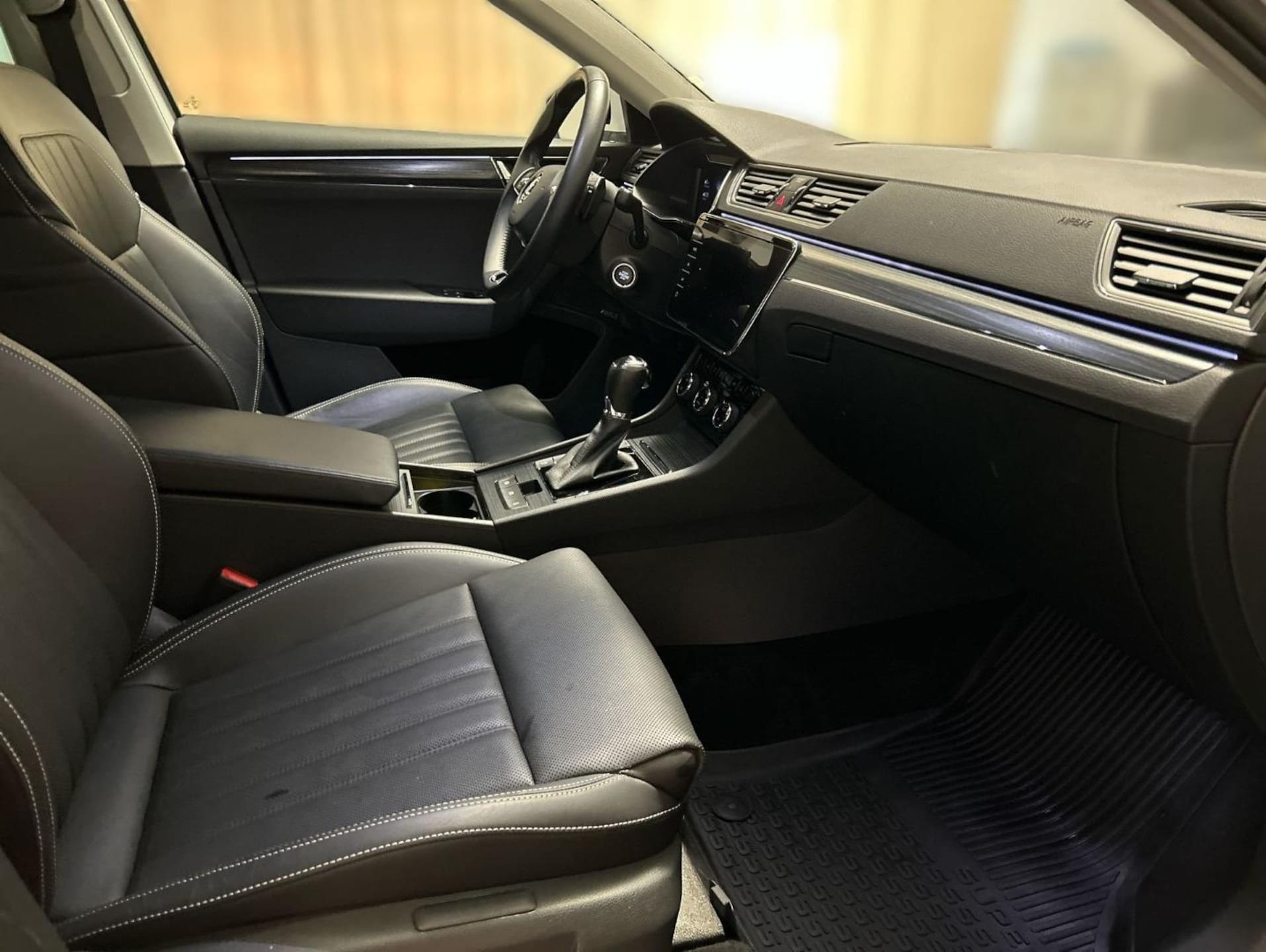 Skoda Superb Combi PREMIUM EDITION