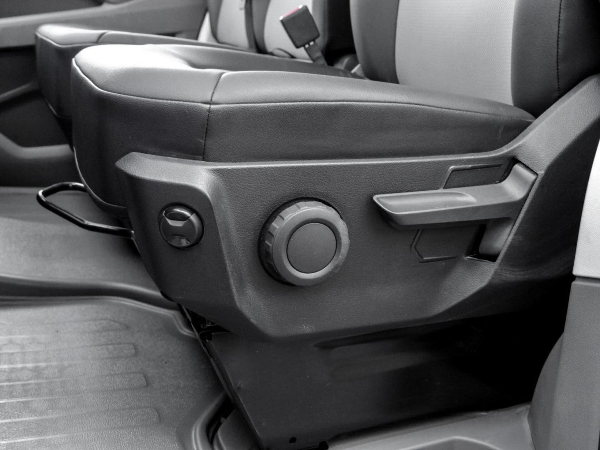 Volkswagen Crafter Kasten langer Radstand