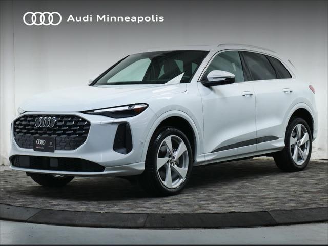 2025 Audi New Q5 Premium Plus's photo