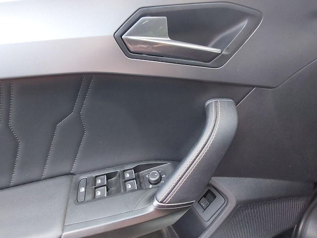 Bild des Autos 12