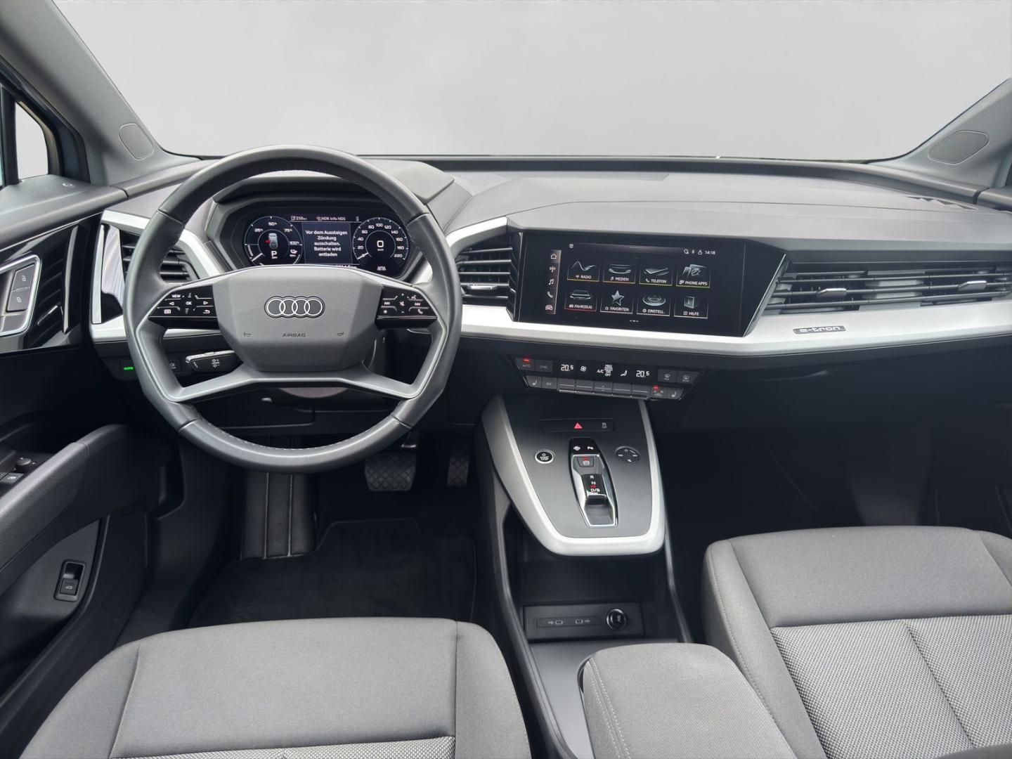 Image about Audi Q4 e-tron 40 e-tron