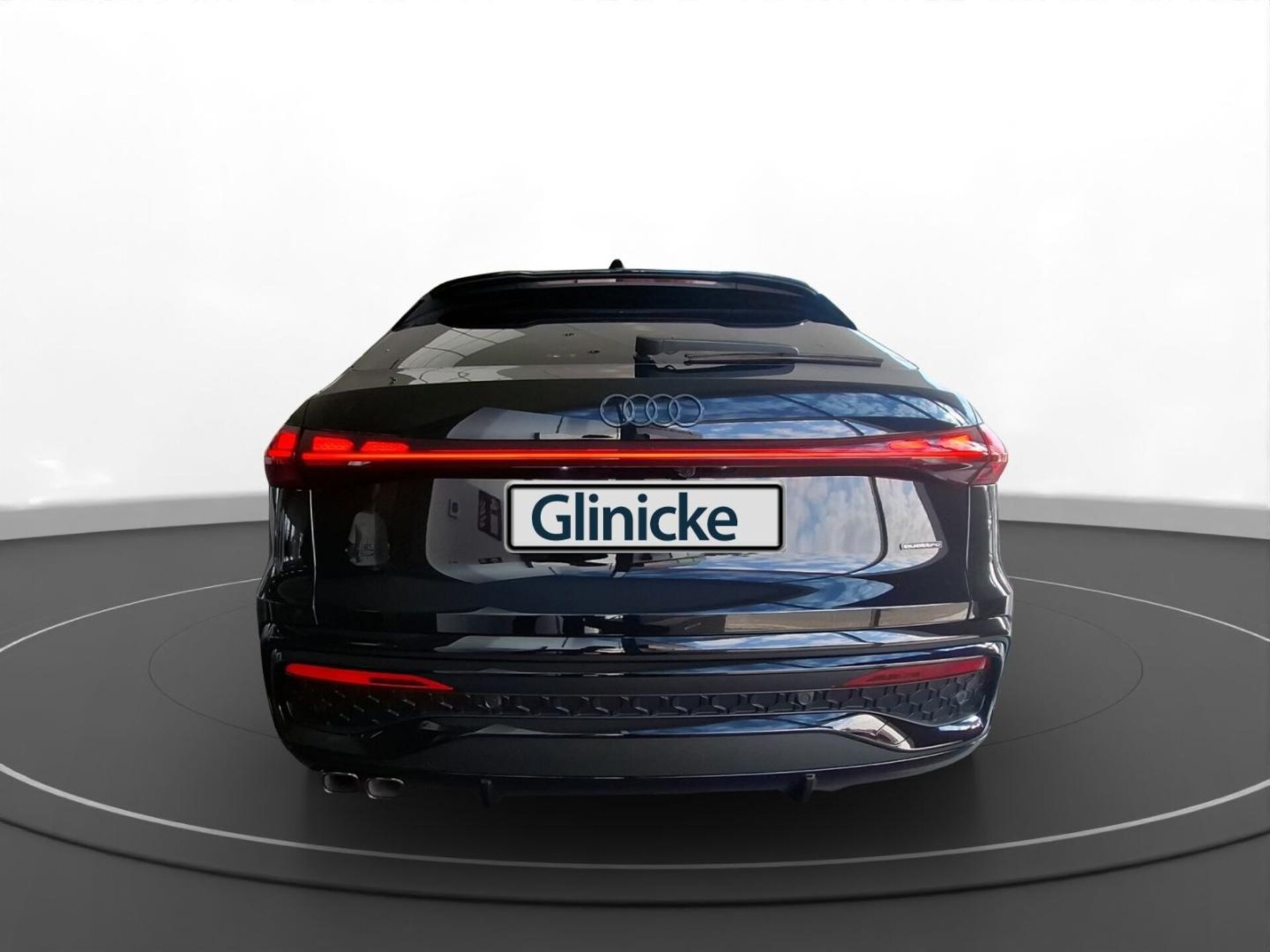 Audi Q5 Sportback edition one