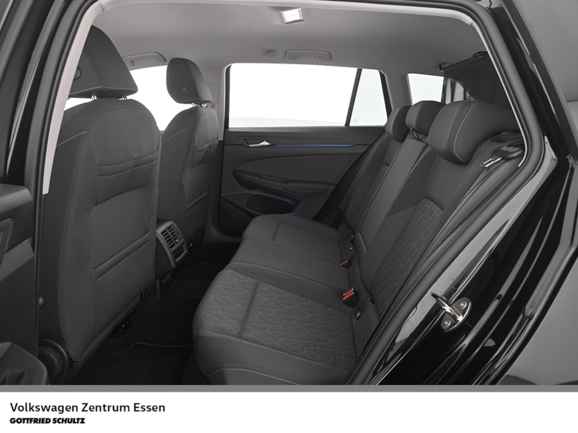 Volkswagen Golf Variant Life