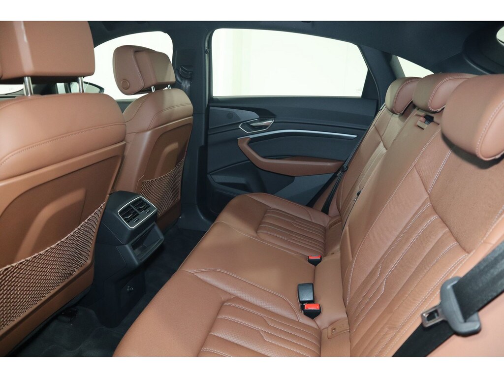 Image about Audi Q8 Sportback e-tron S line 50 e-tron quattro 250 kW