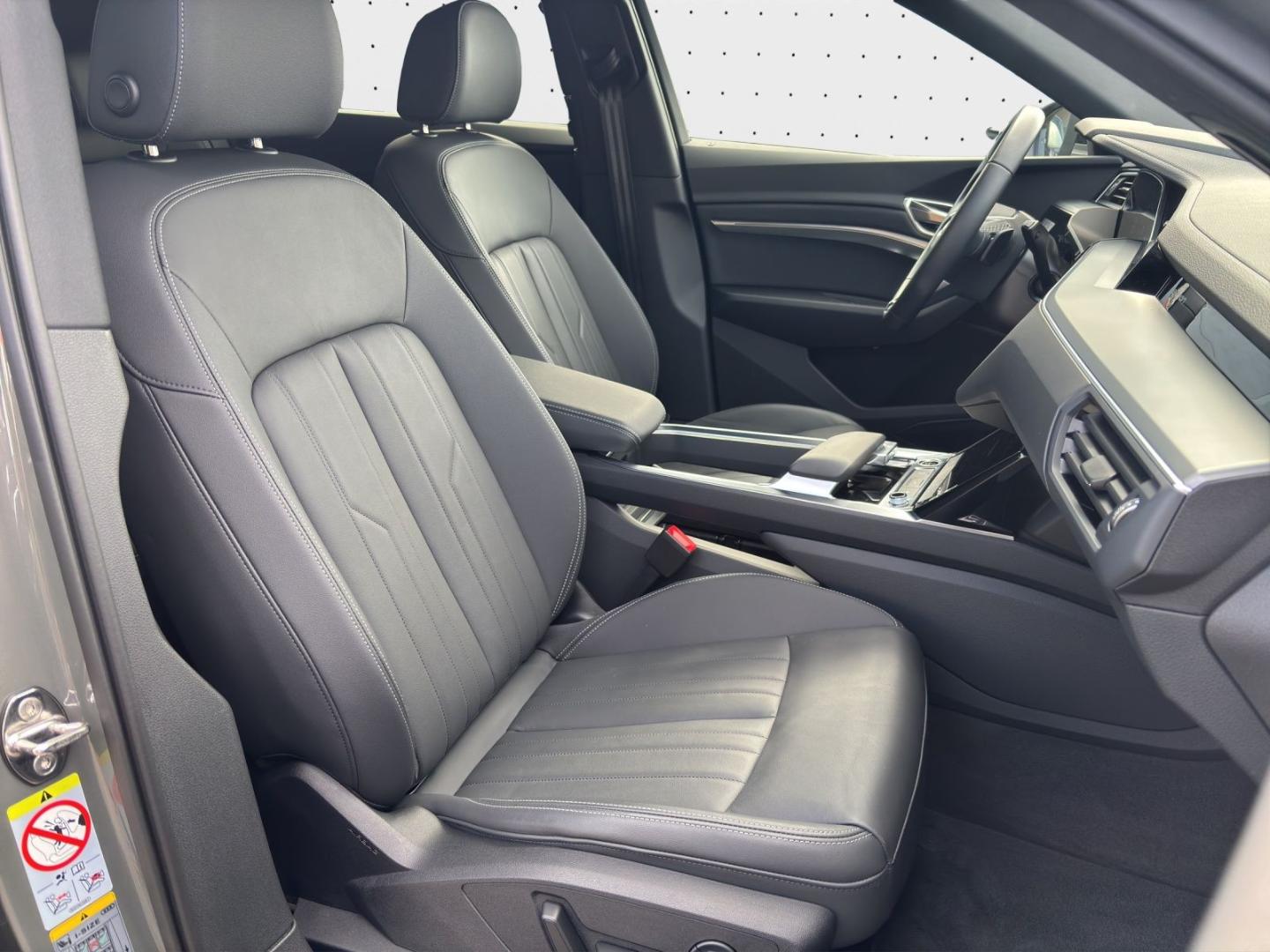 Image about Audi Q8 e-tron advanced 55 e-tron quattro
