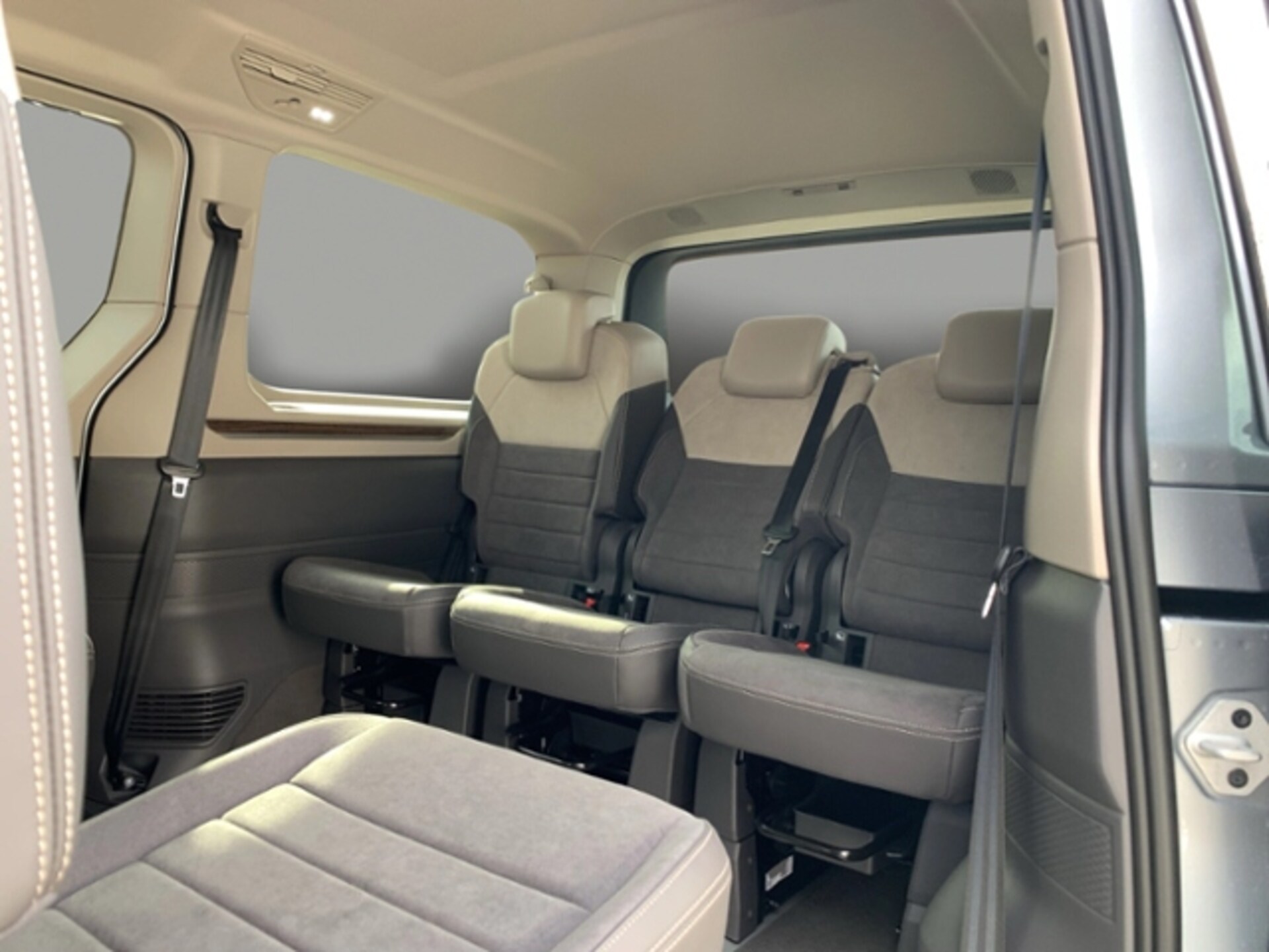 Volkswagen Multivan Langversion Style