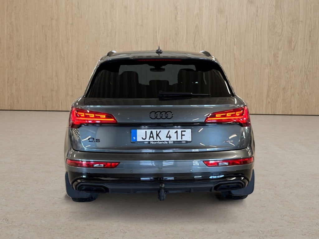 Bild som visar Audi Q5 Q5 40 TDI quattro S line 204 hk S tronic - för mer information kontakta din Audi Partner