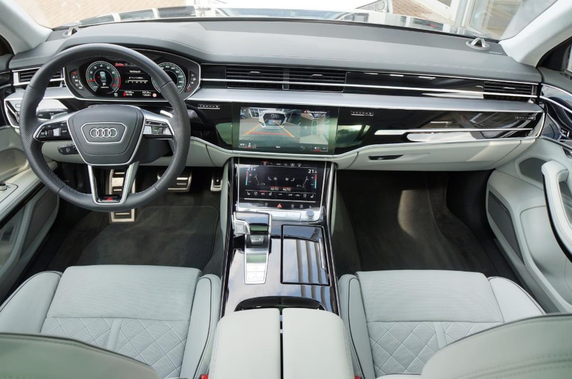 Audi A8 Lang