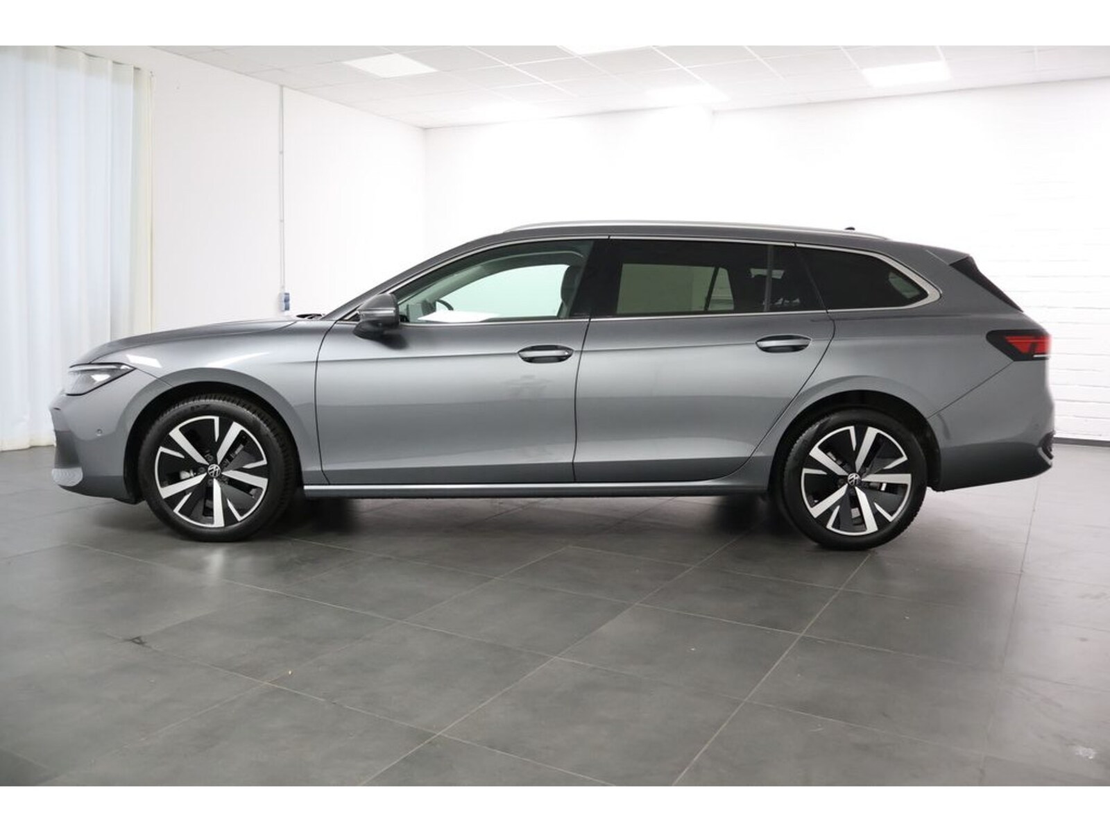Volkswagen Passat – Bild 7