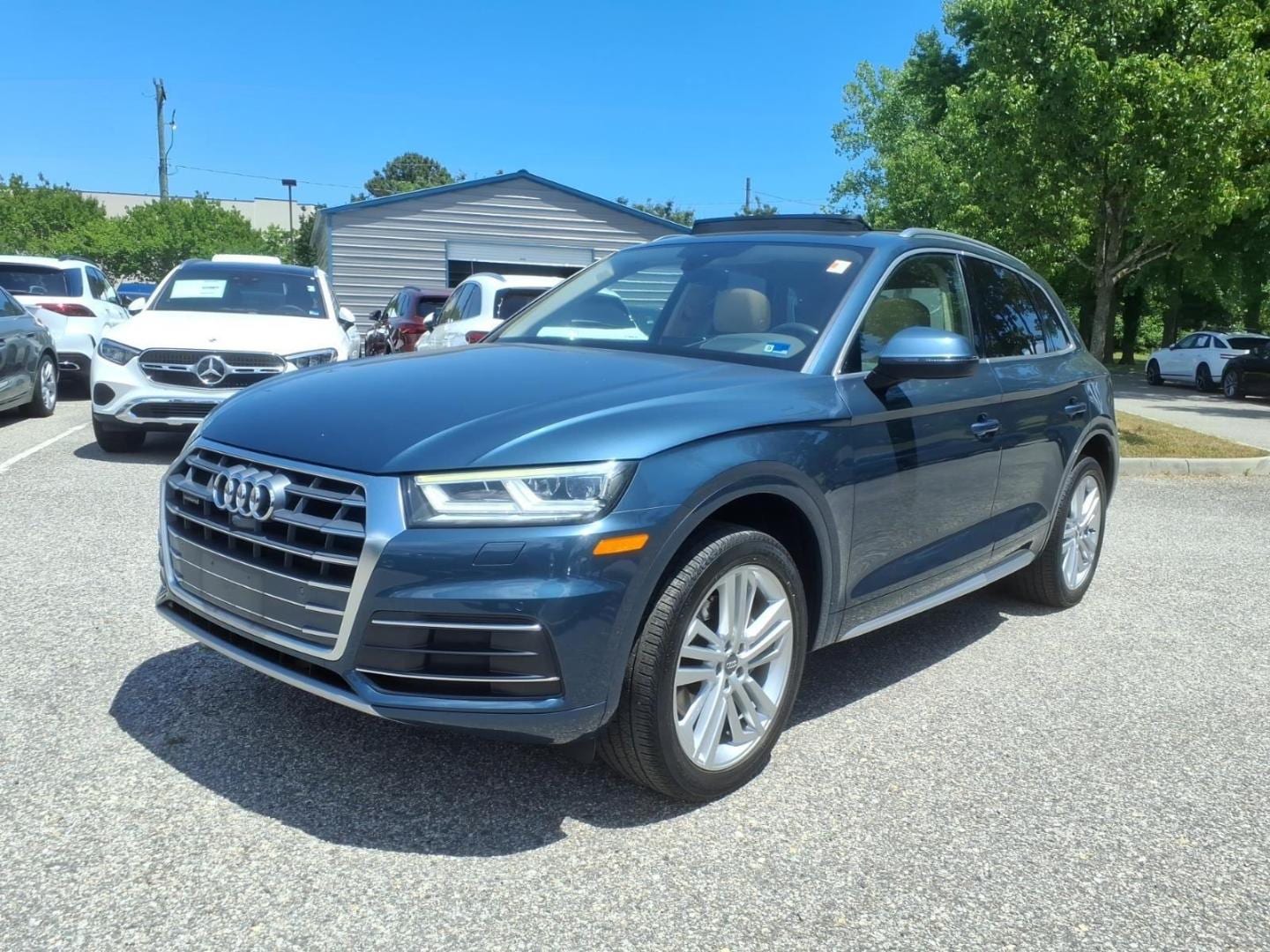 2018 Audi Q5 2.0T quattro S tronic Prestige's photo