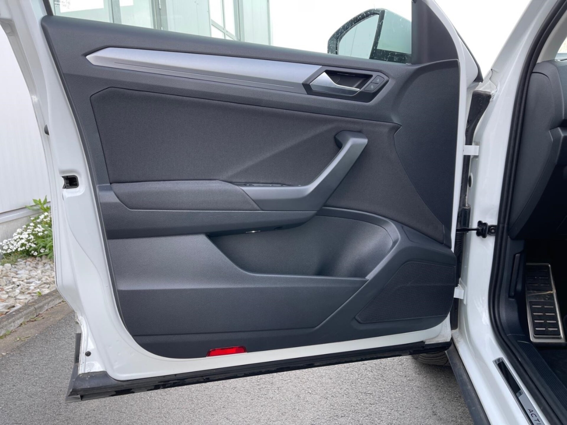 Volkswagen T-Roc Active