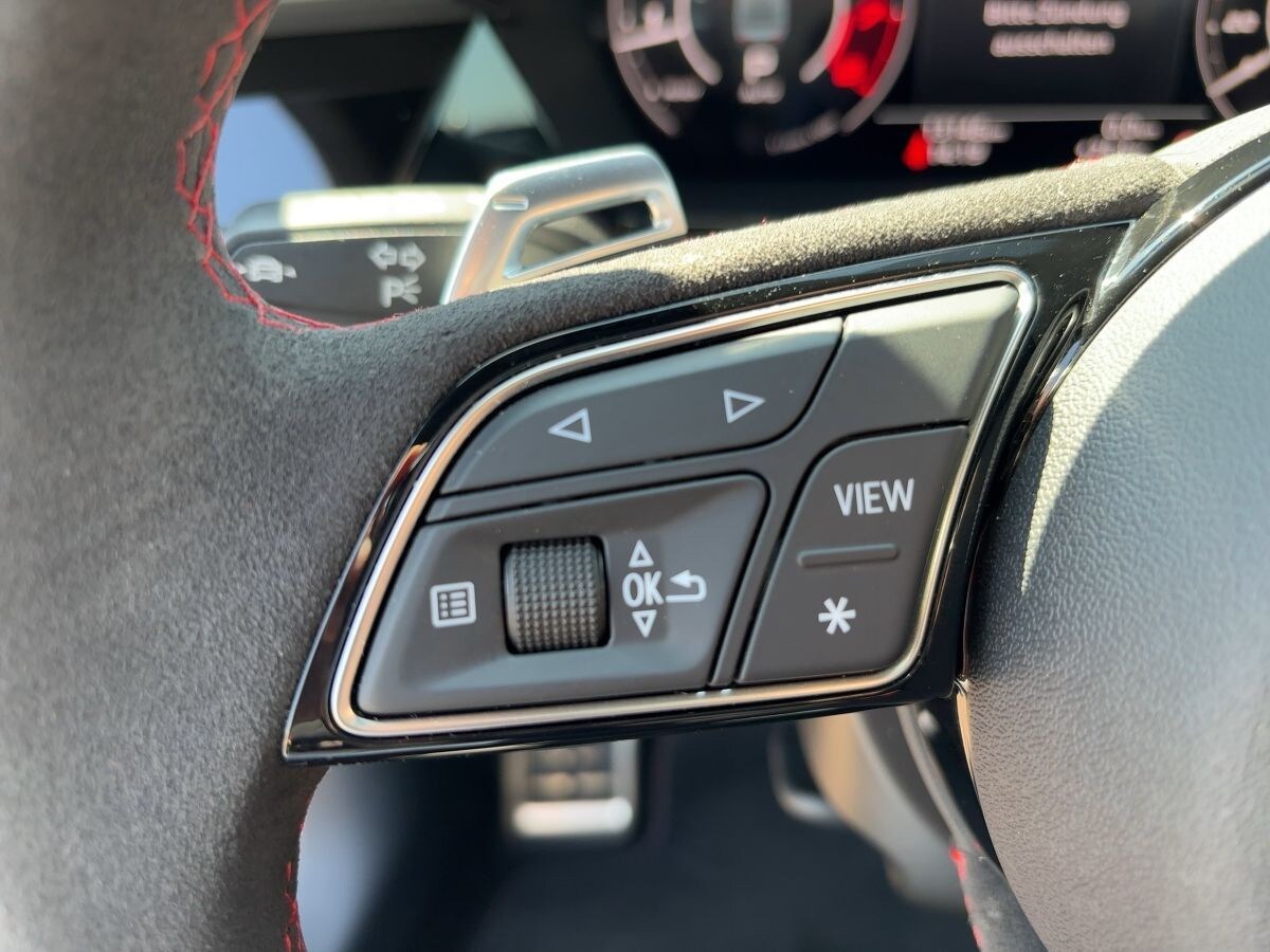 Image about Audi RS 3 Limousine TFSI quattro S tronic