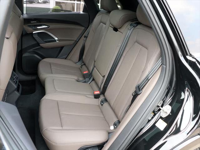 2025 AUDI Q5 - Image 13