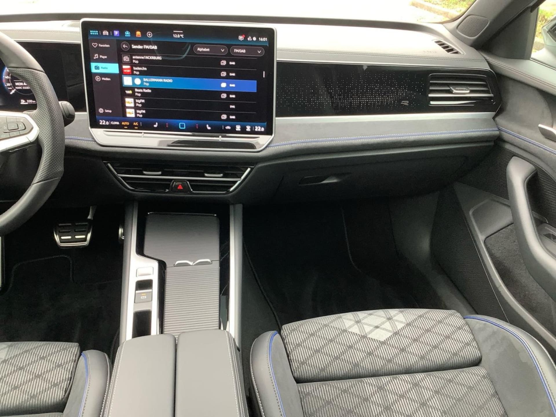 Volkswagen Passat R-Line