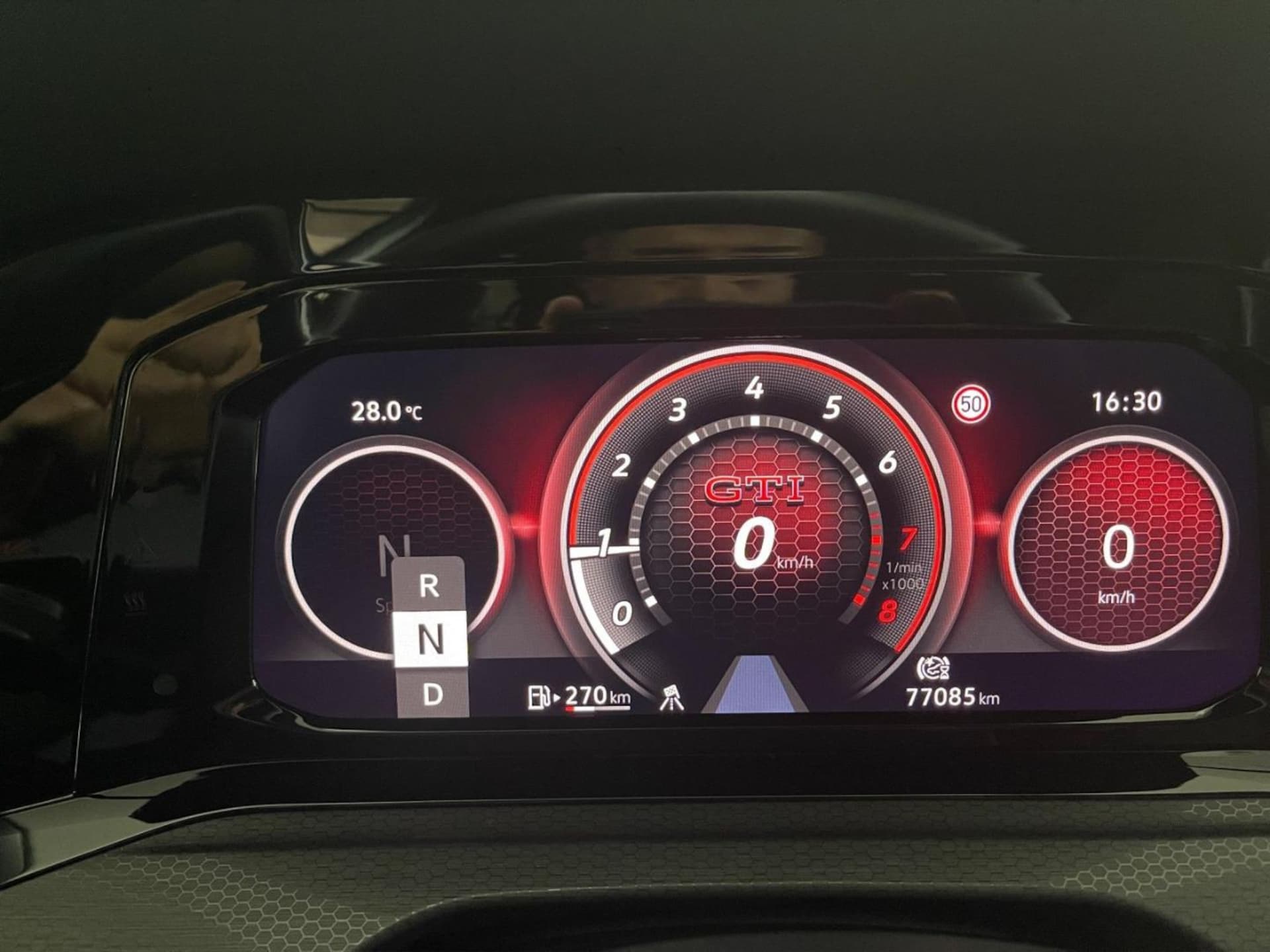 Volkswagen Golf GTI