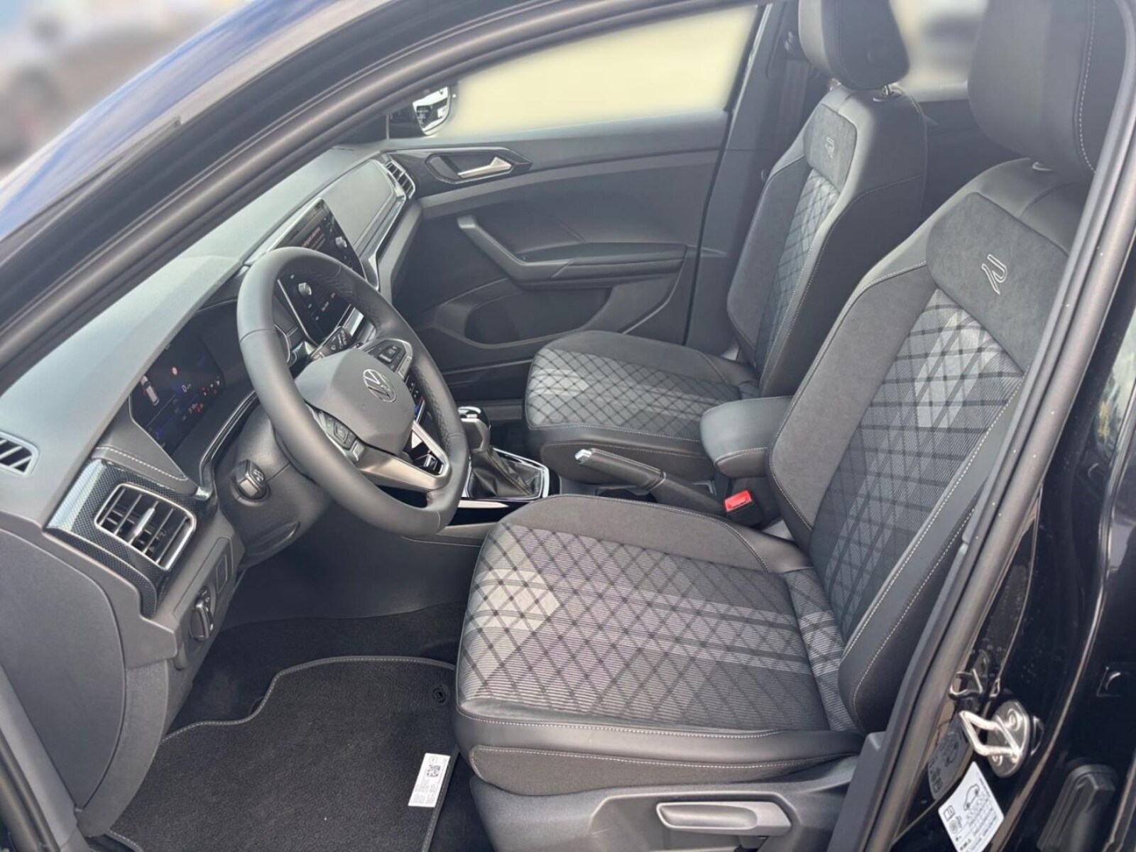 Volkswagen T-Cross – Bild 8