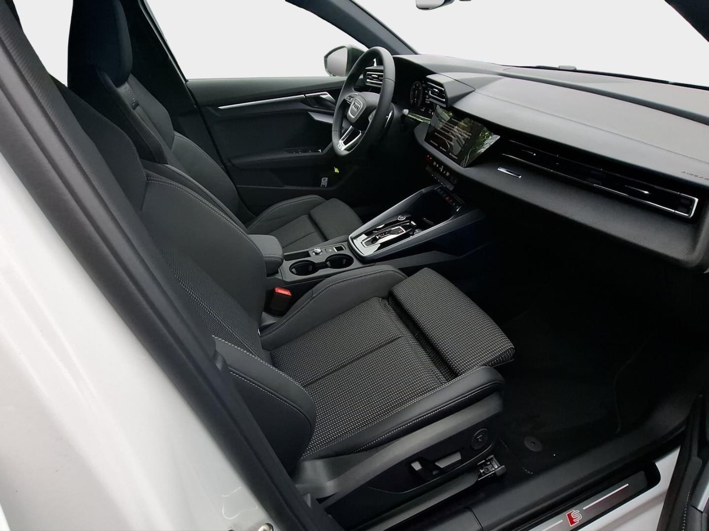 Bild über Audi A3 Sportback TDI S tronic - für weitere Informationen kontaktieren Sie den Audi Partner