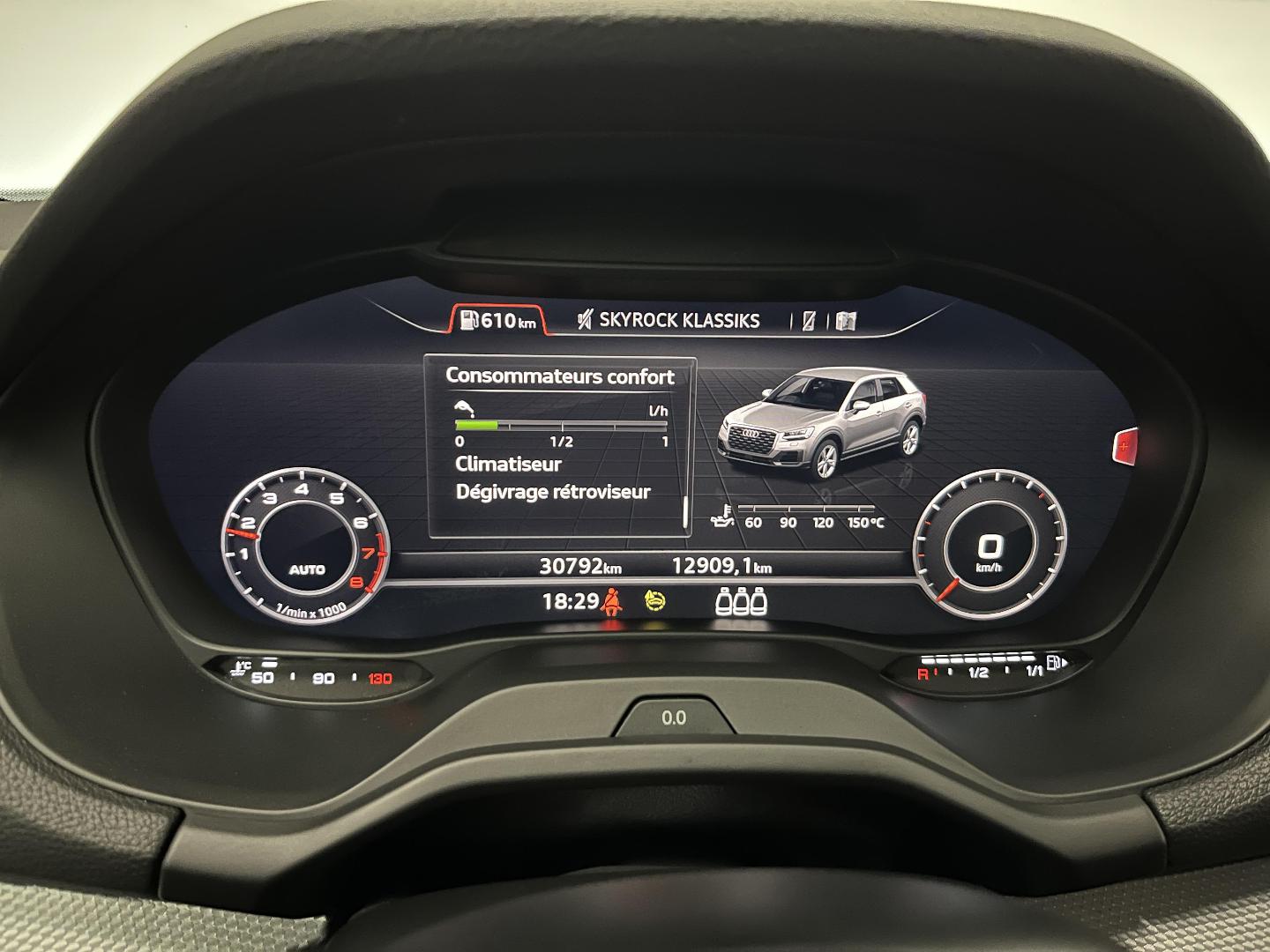 Image about Audi Q2 Business Line 30 TFSI 81 kW (110 ch) 6 vitesses