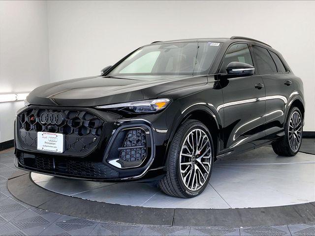 2026 Audi SQ5 Premium Plus quattro's photo