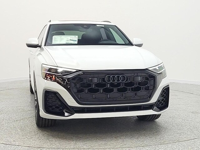 2026 Audi Q8