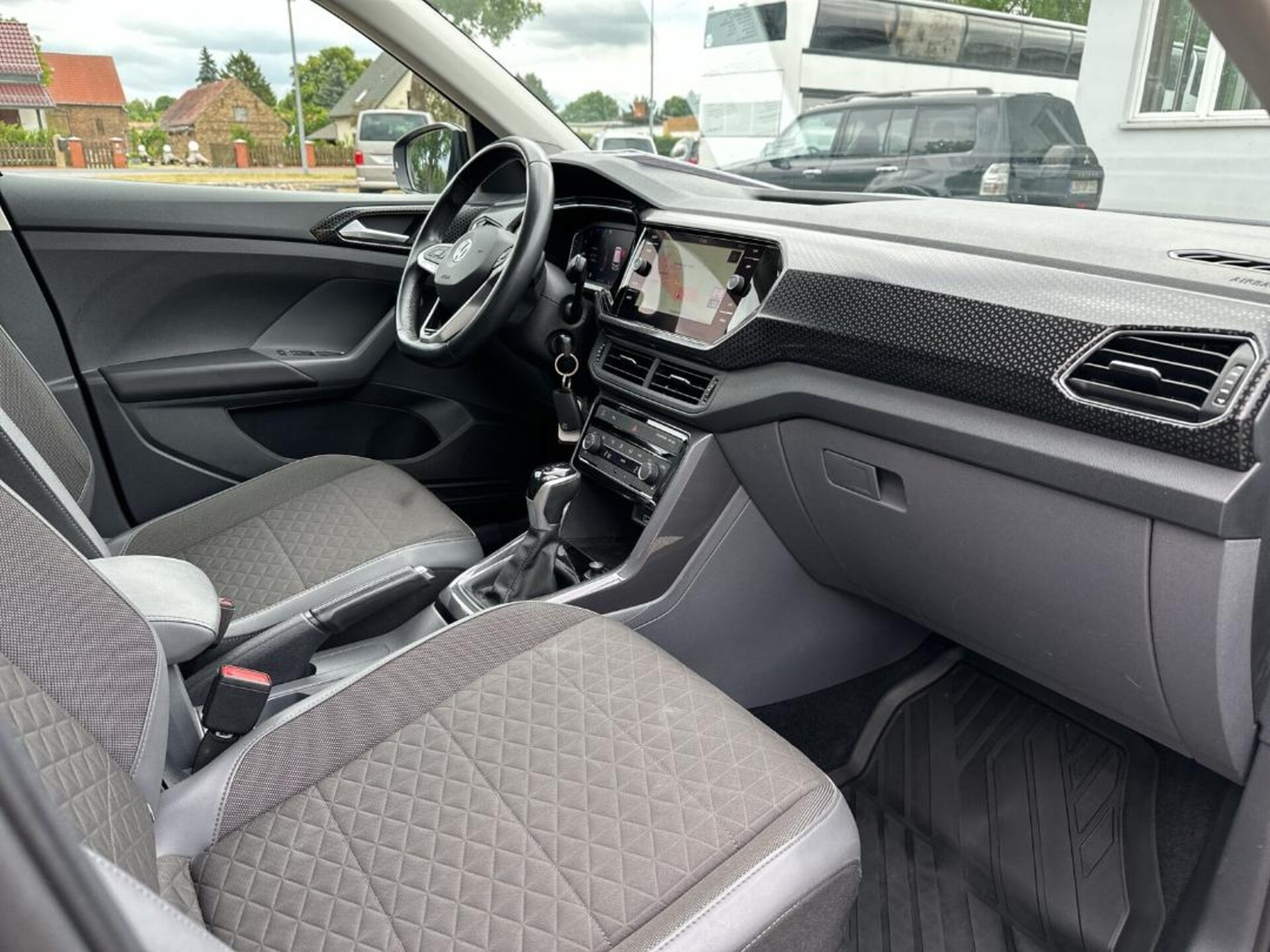 Volkswagen T-Cross Style