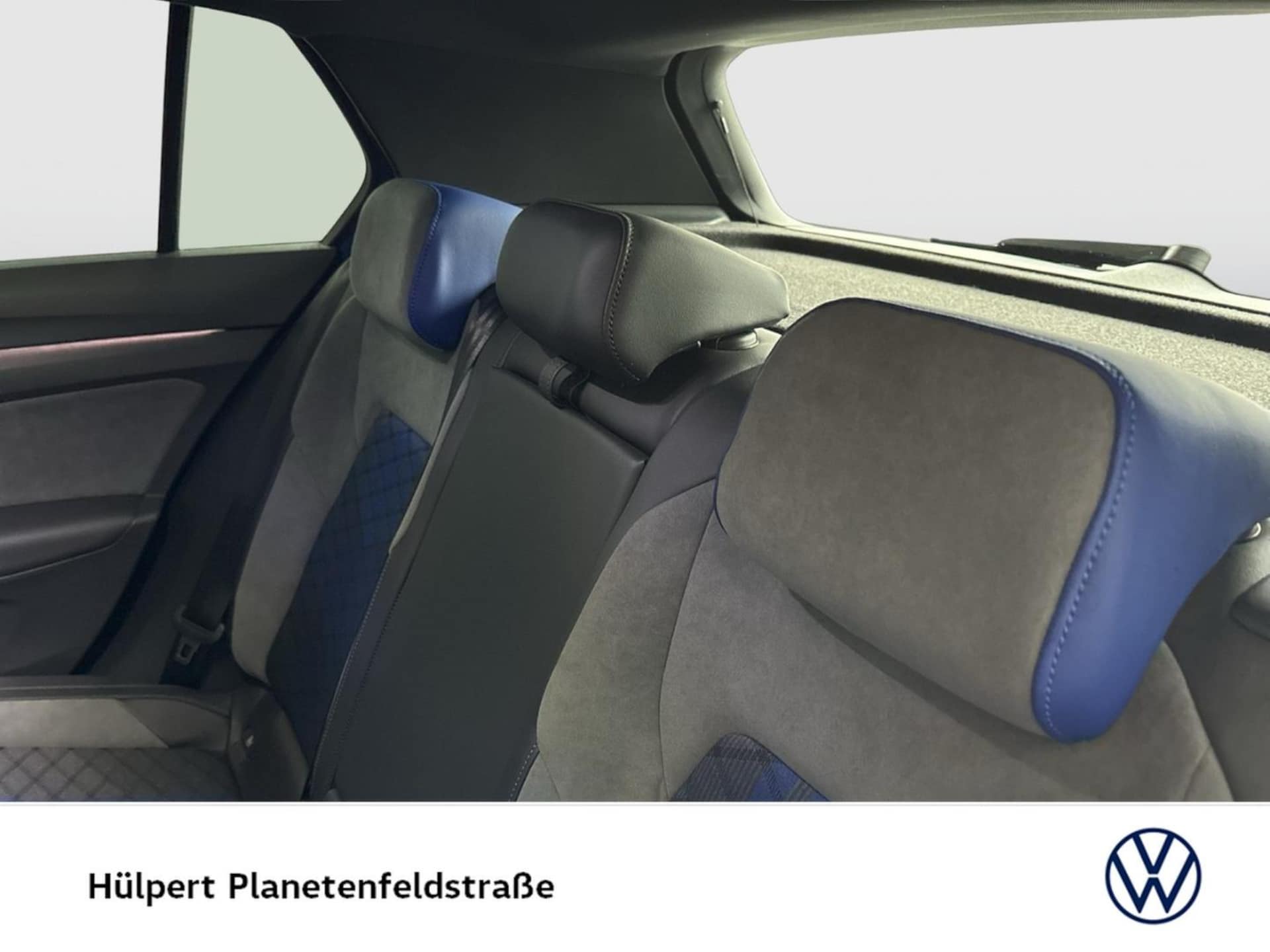 Volkswagen Golf R