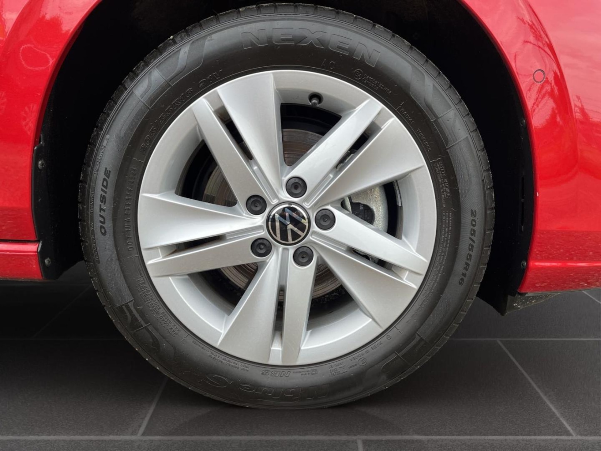 Volkswagen Golf Life