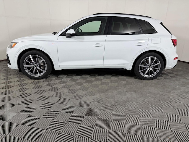 2023 Audi Q5 TFSI e