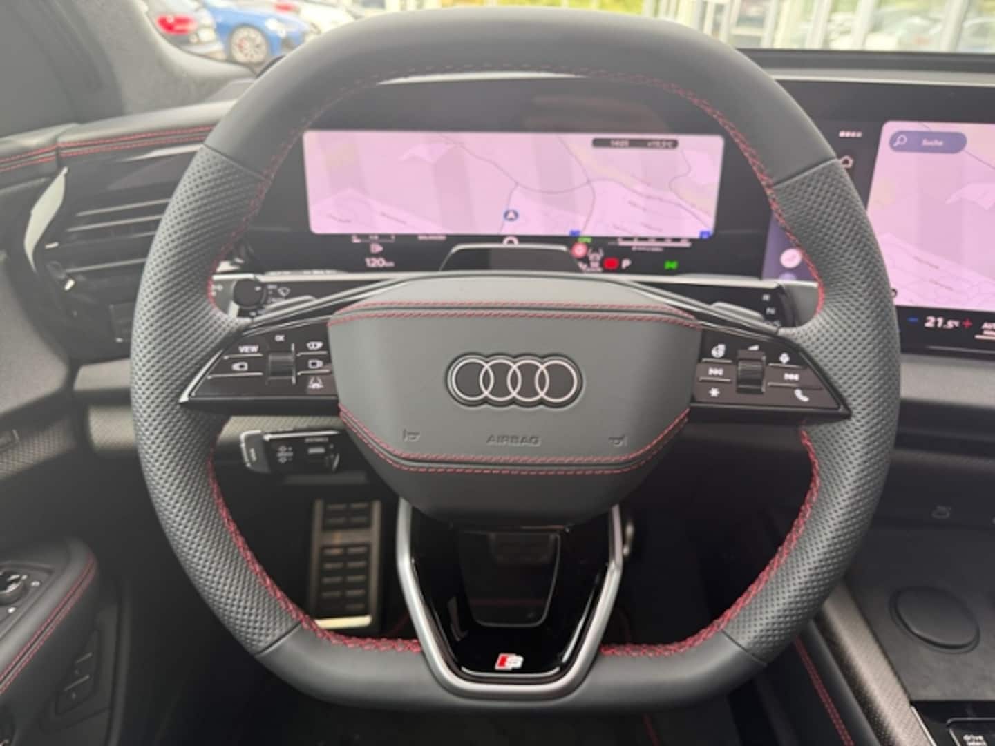 Bild über Audi Q7 SUV TDI quattro 220 kW tiptronic - für weitere Informationen kontaktieren Sie den Audi Partner