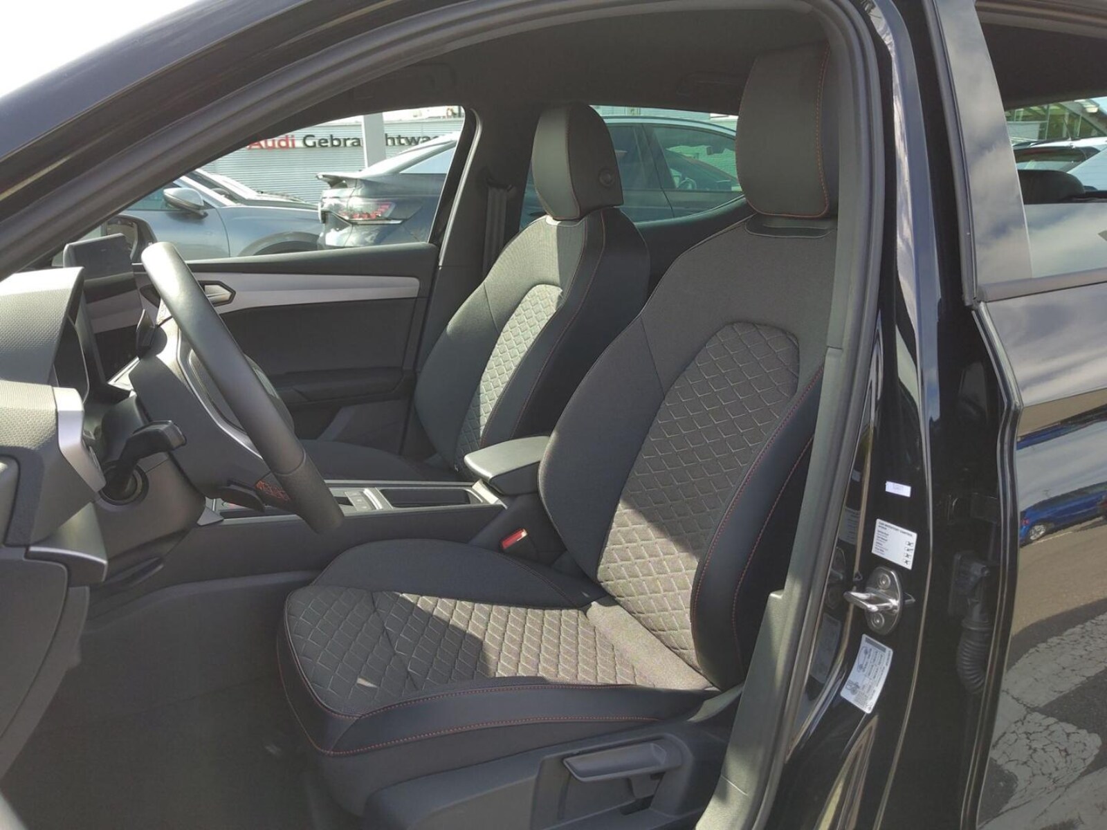 SEAT Leon – Bild 12