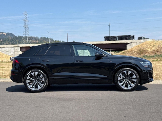 2026 Audi Q8