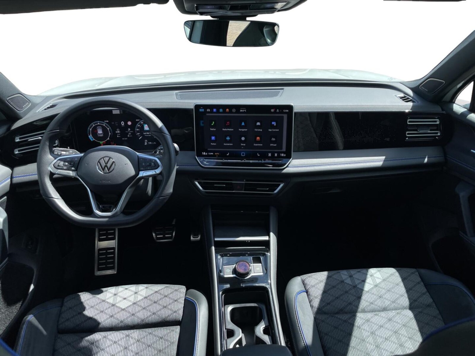 Volkswagen Tiguan – Bild 11