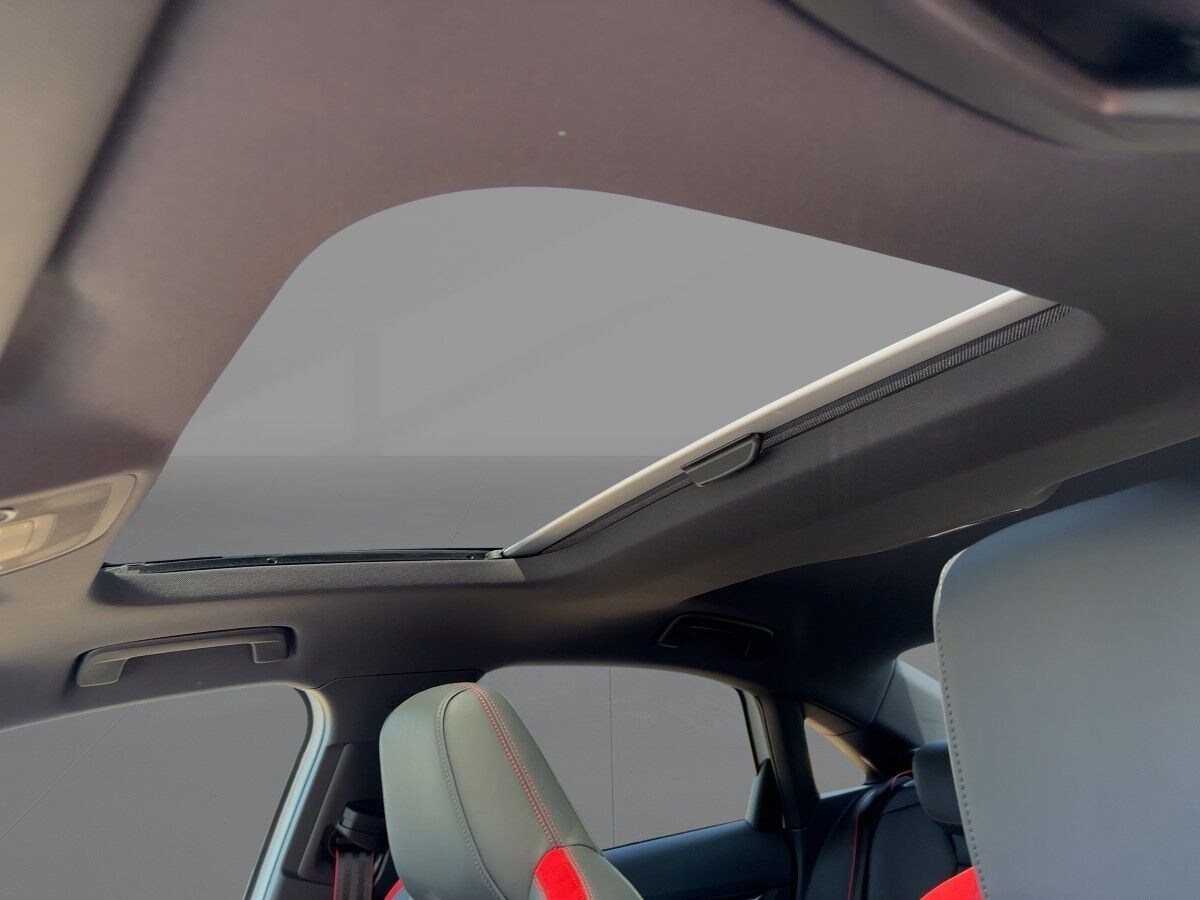 Image about Audi RS 3 Limousine TFSI quattro S tronic