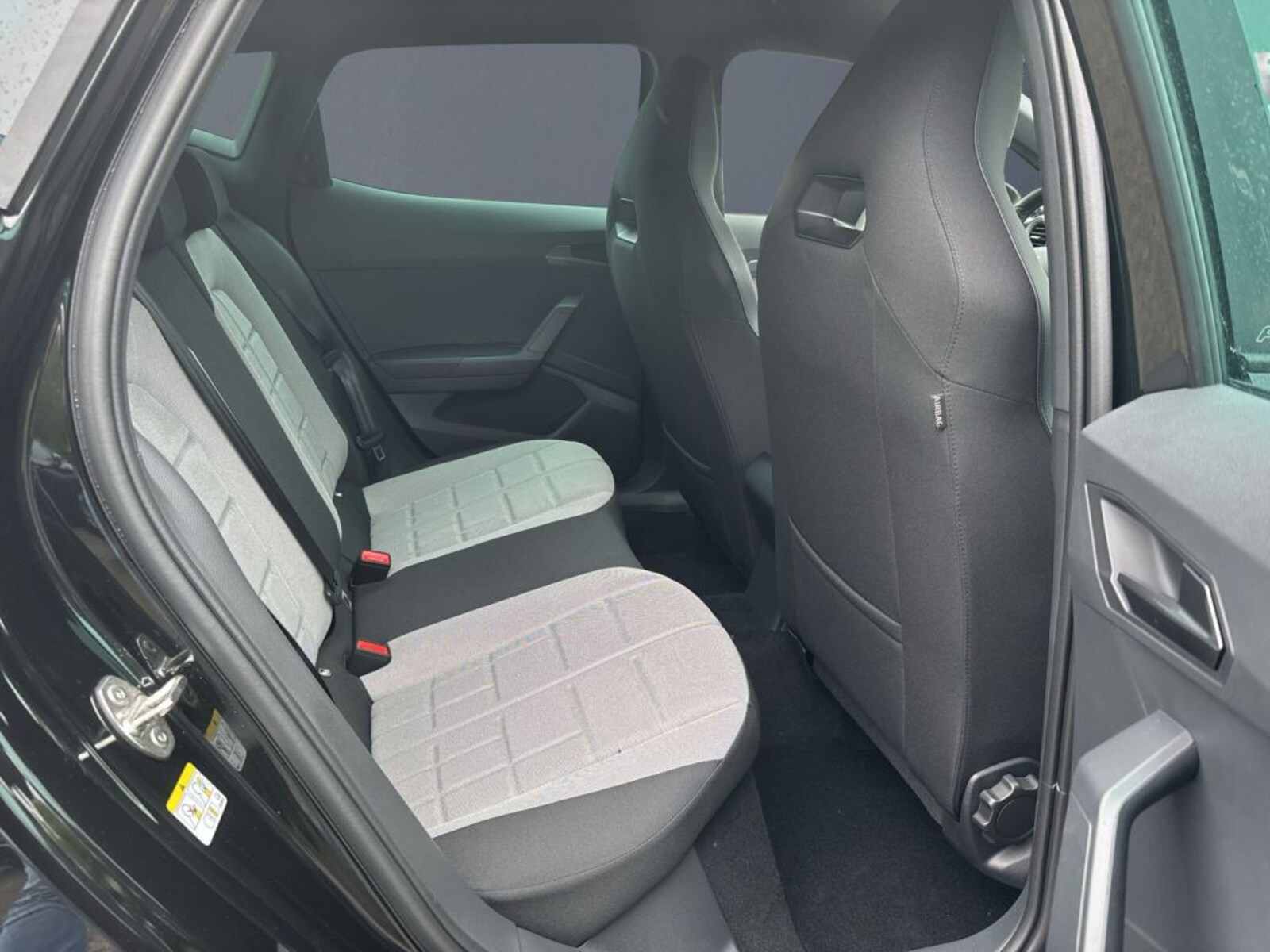SEAT Ibiza – Bild 8
