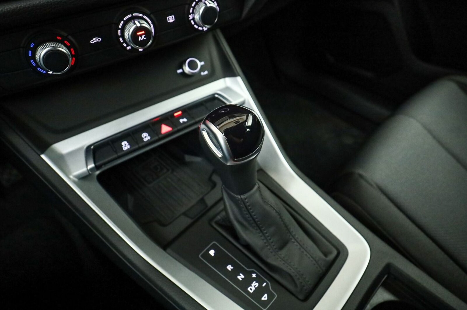 Audi Q3 – Bild 15