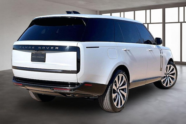 2025 Land Rover Range Rover