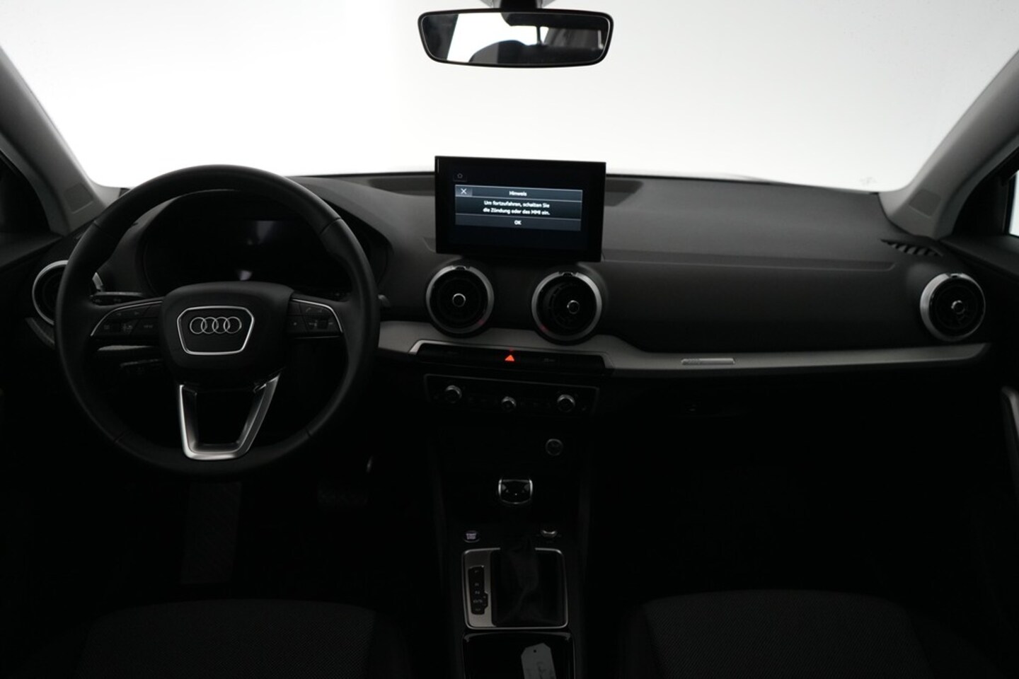 Bild über Audi Q2 S line 35 TFSI S tronic - für weitere Informationen kontaktieren Sie den Audi Partner