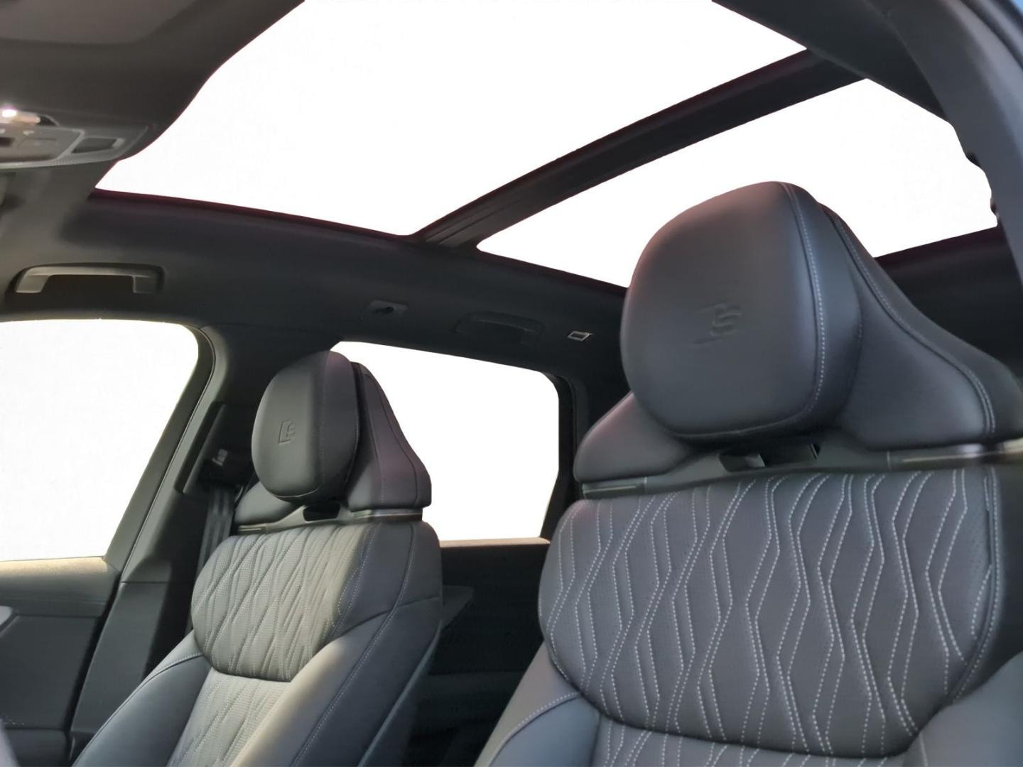 Bild über Audi Q7 SUV TDI quattro 220 kW tiptronic - für weitere Informationen kontaktieren Sie den Audi Partner