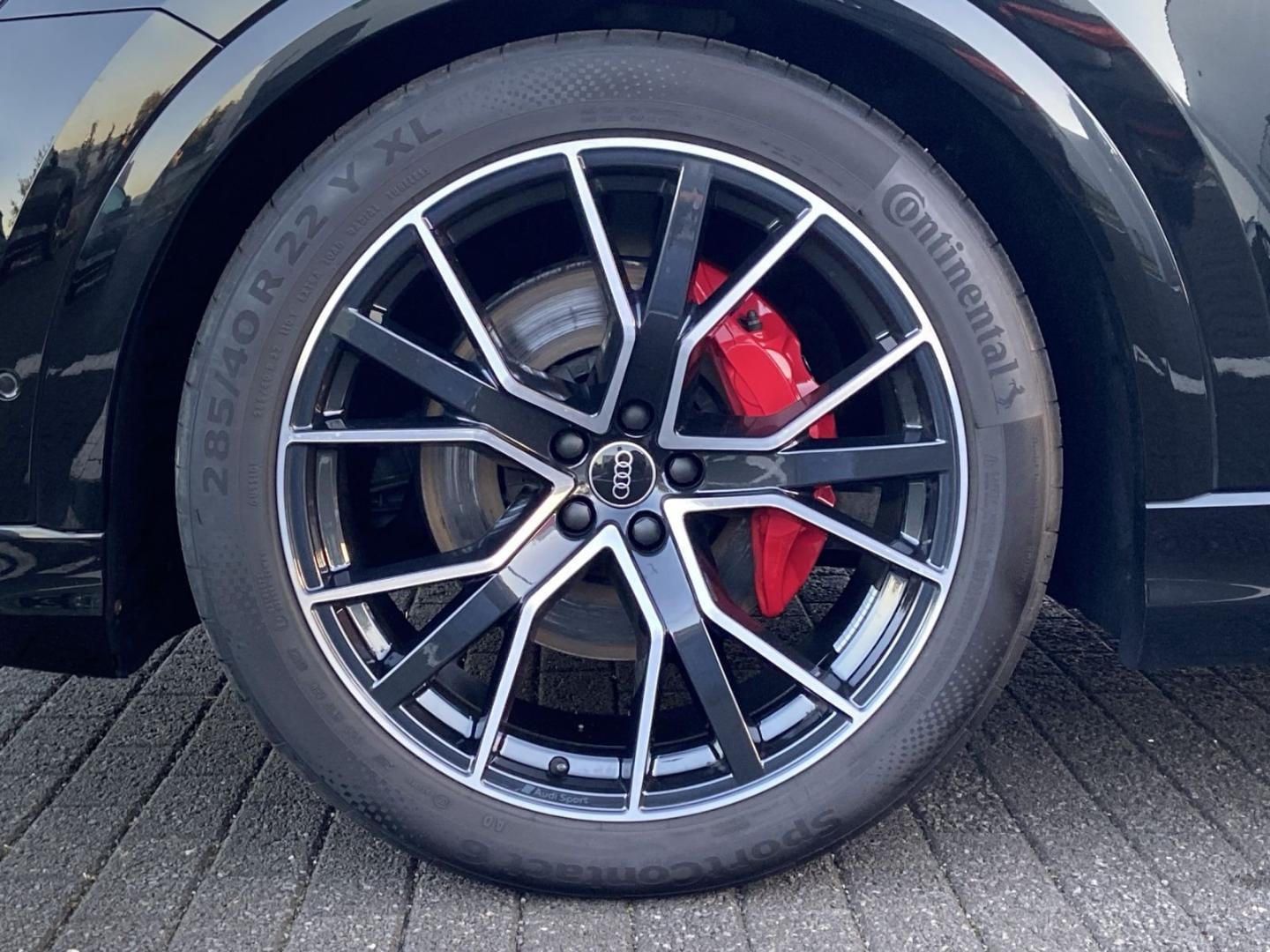 Bild über Audi Q8 competition plus 50 TDI quattro tiptronic - für weitere Informationen kontaktieren Sie den Audi Partner