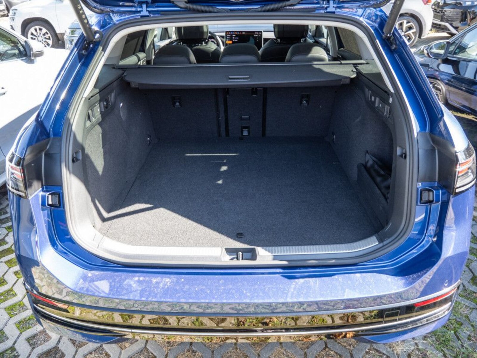 Volkswagen Passat – Bild 21