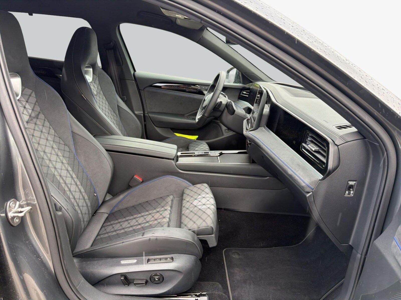 Volkswagen Passat – Bild 12
