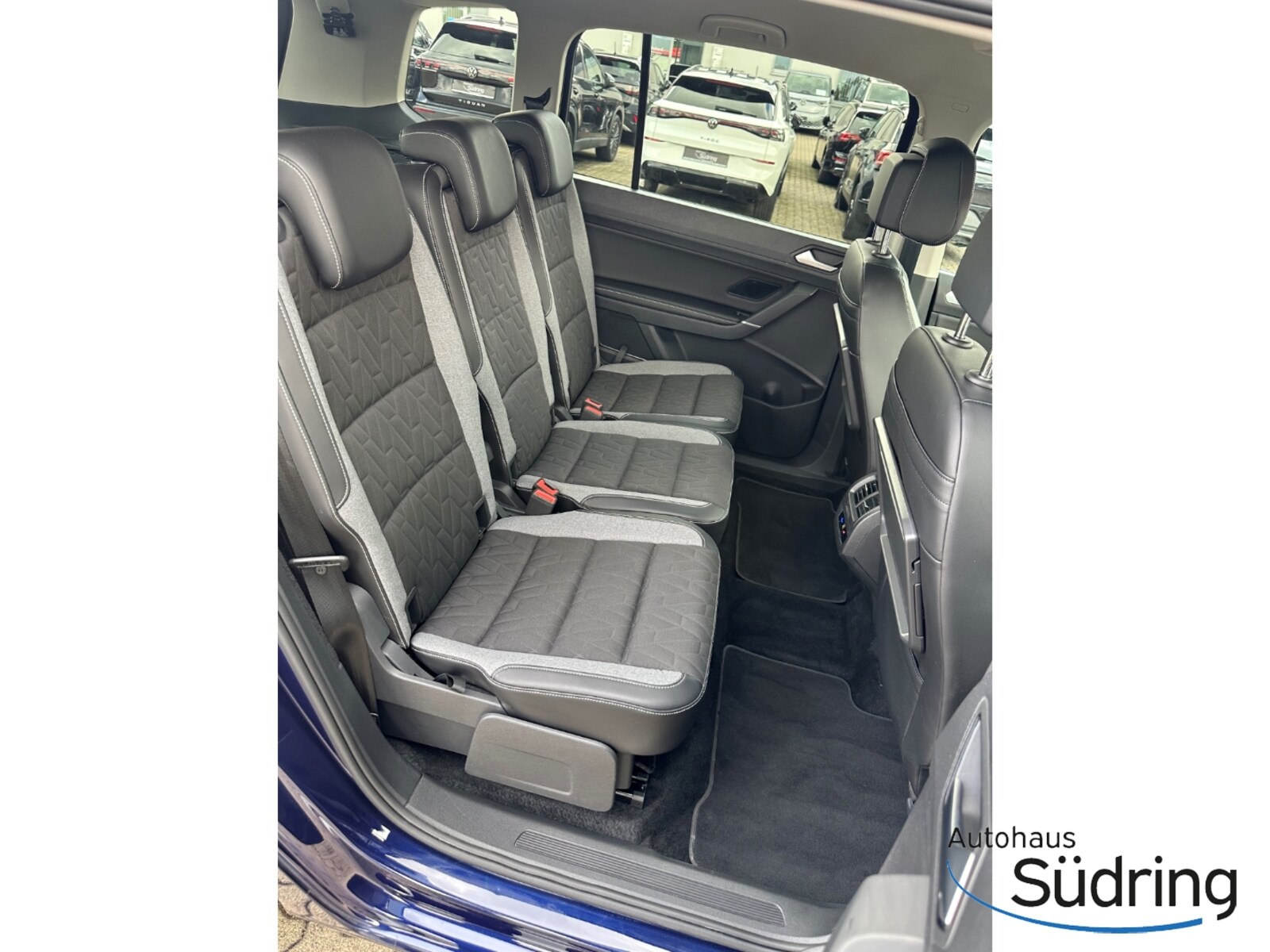 Volkswagen Touran – Bild 11