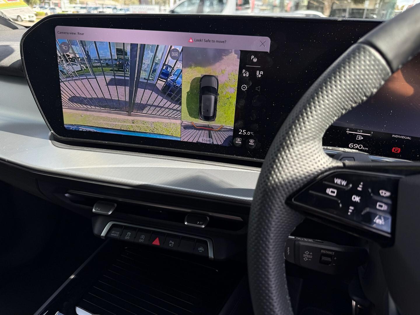 Image about Audi Q3 Sportback TFSI quattro 195 kW